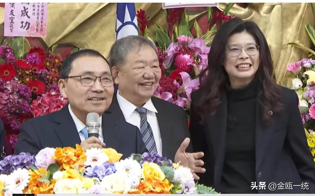 国民党新北市议会党团交接典礼  侯友宜与郑丽文首次同台

新北市议会国民党党团今