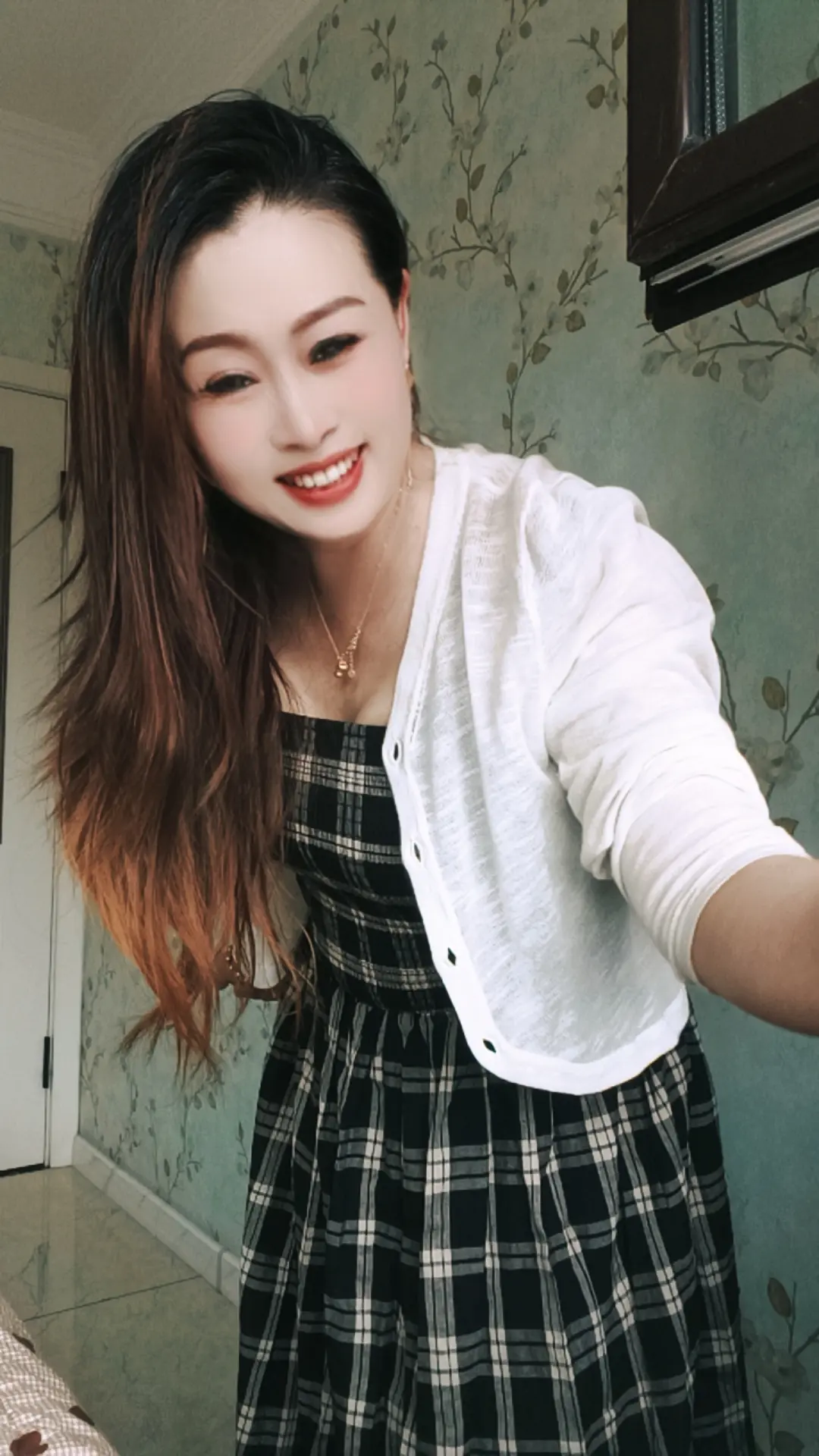 所有遇见都会別离，一边告别，一边默默怀念，把时间交给流年，愿香气洗去你所有的疲惫