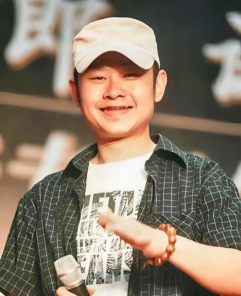 题：8
#华语乐坛的一股清流# 

刀郎的《冲动的惩罚》以其独特的音乐风格和深刻