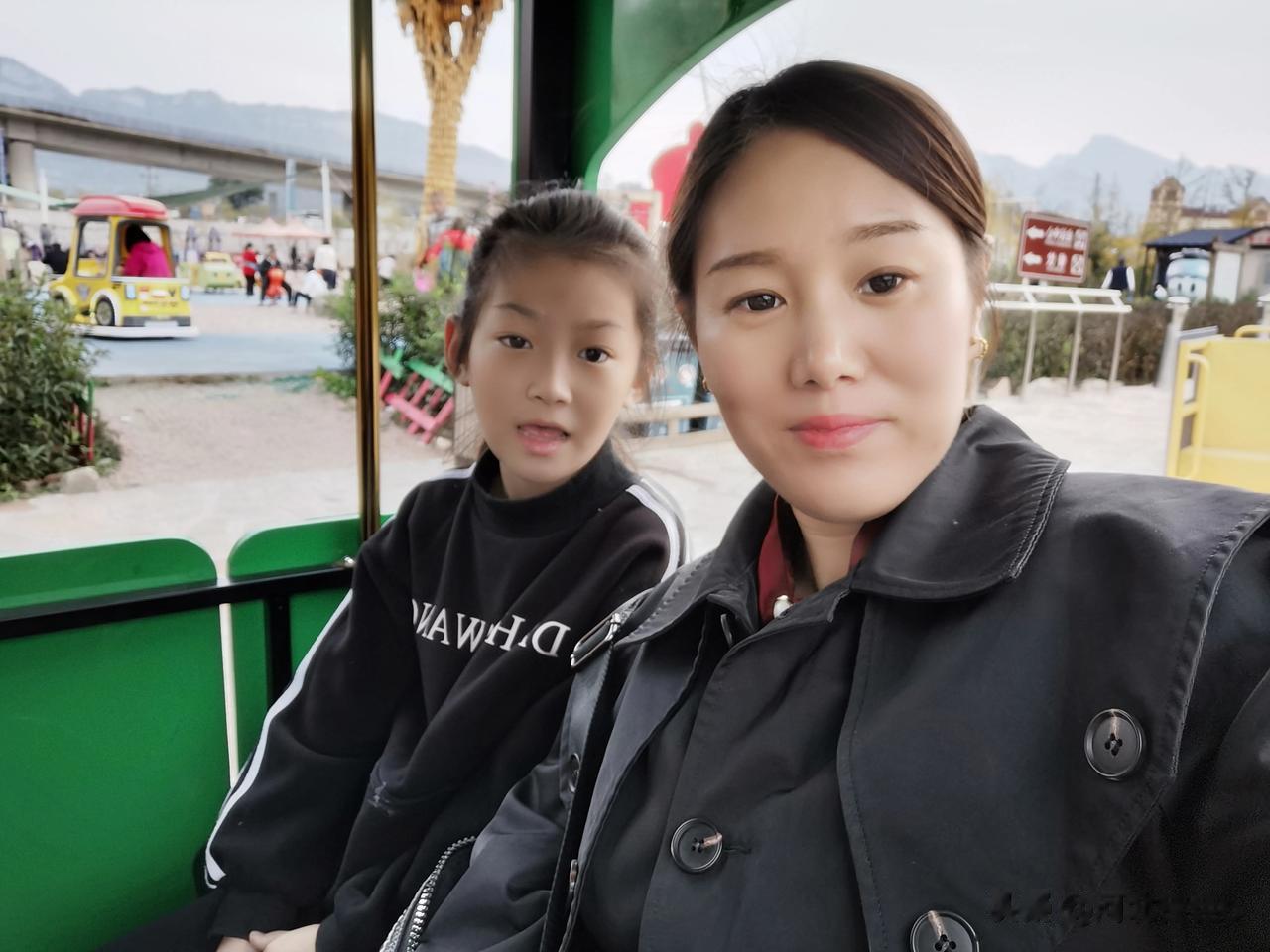 真是30岁的年纪60岁的身体，今天中午就打了个喷嚏，就闪腰了，不能动，跟上次一样