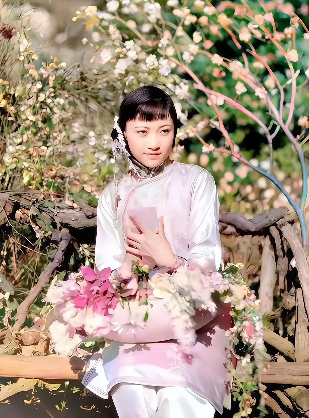 这是美籍华裔女演员黄柳霜的真实样貌，都看看吧，黄柳霜从洗衣工的女儿到好莱坞华裔女