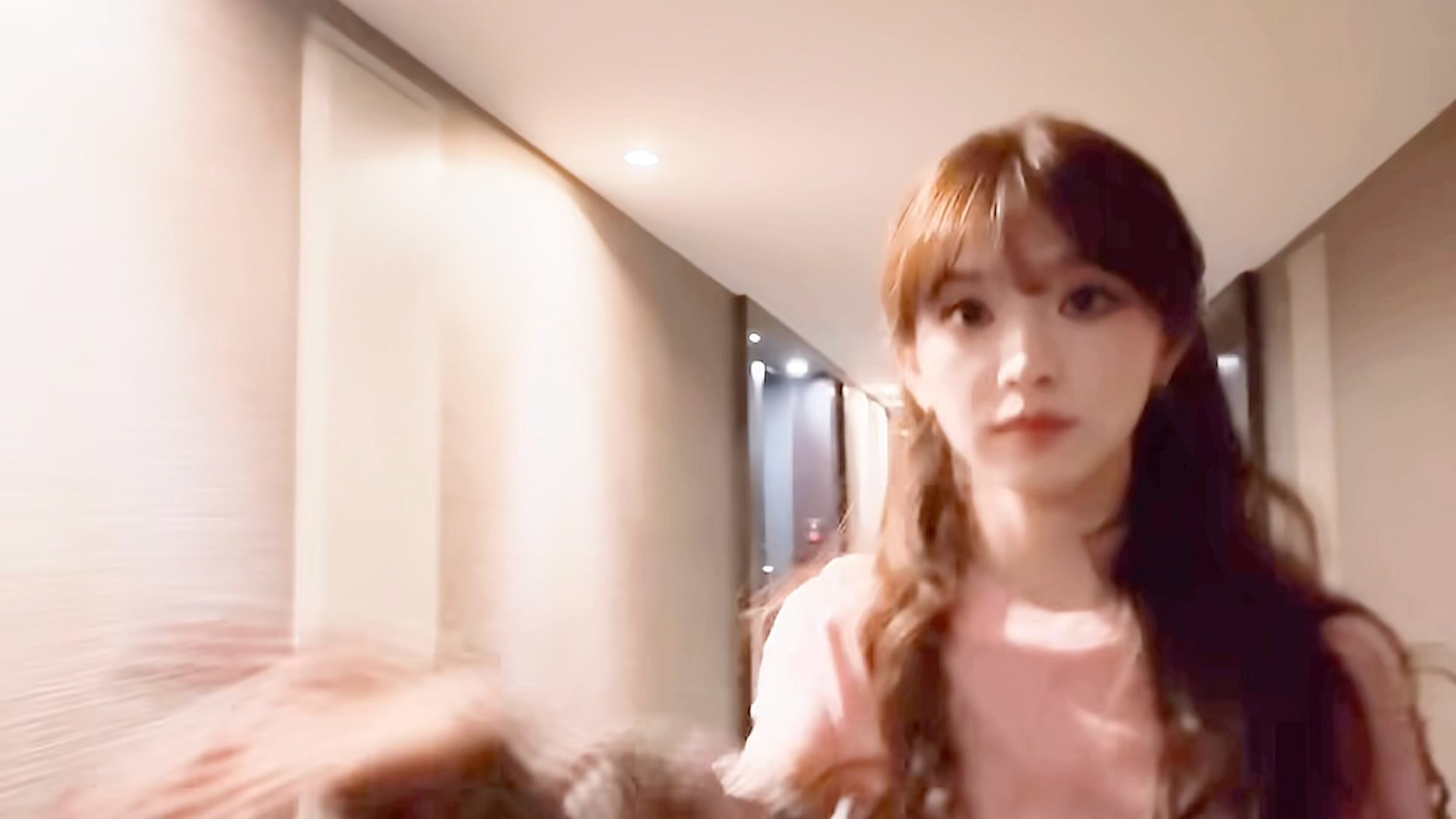 接受到曦薇小猫的kiss kiss了