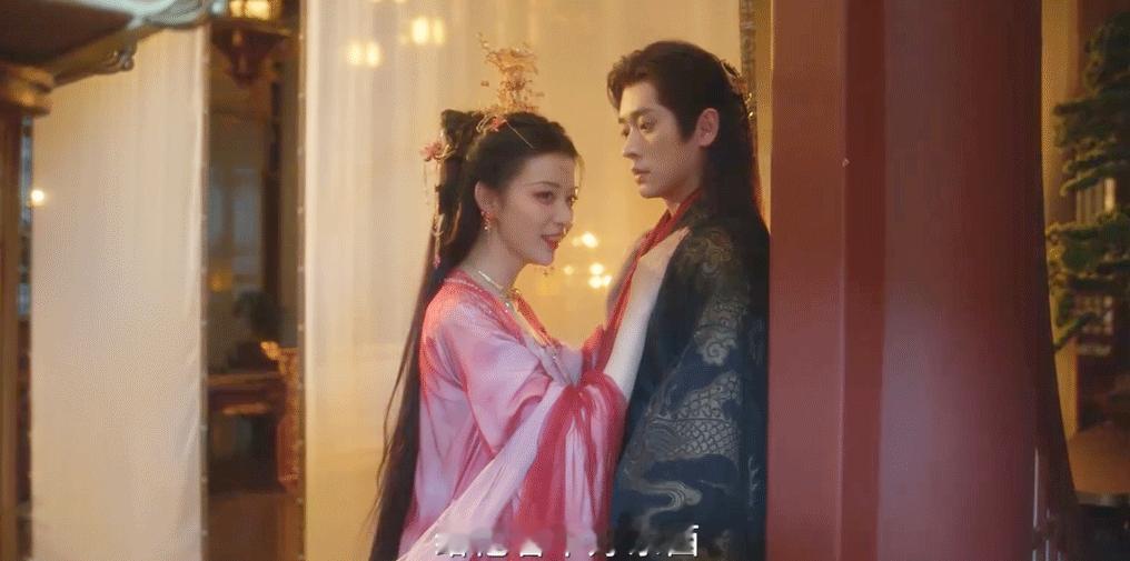 王楚然丞磊 史密斯夫妇剧集成何体统明明互相隐瞒身份，却又忍不住真心交付，谎话和真