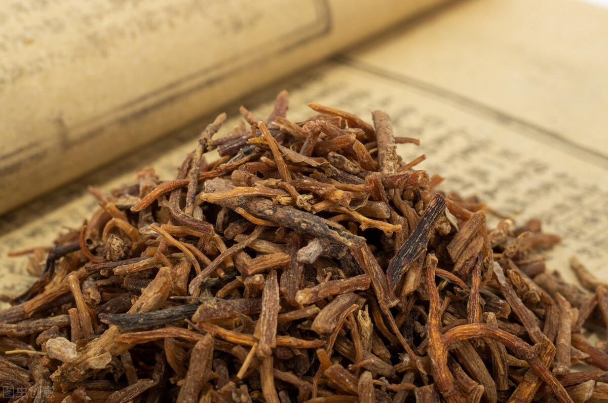 养肝经典药，龙胆泻肝丸，丹栀逍遥丸，归芍地黄丸，98%的人没选对
 
 
龙胆泻