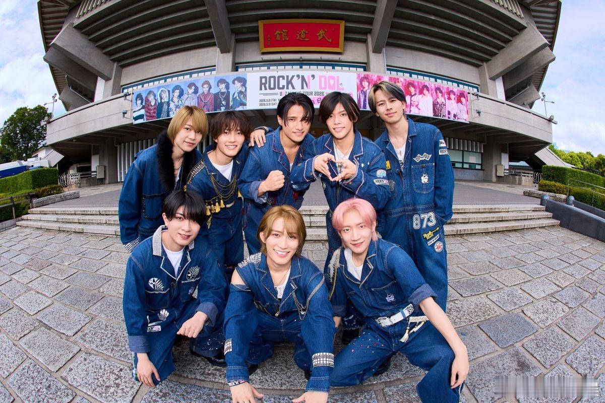 BandZAI B&ZAI于9日在东京日本武道馆举办了专场演出《B&ZAI LI