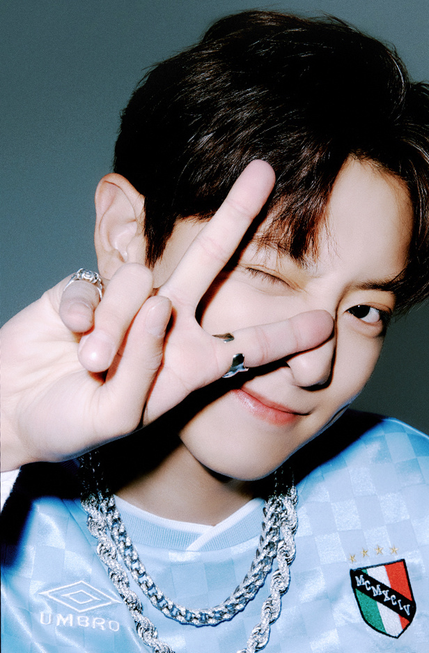 #朴灿烈[超话]# 230626 EXO 'Hear Me Out' Tease