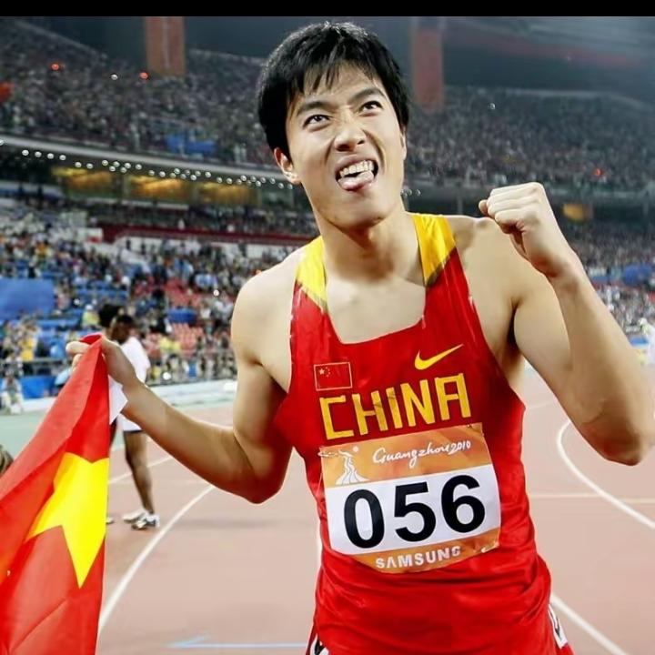 有一个不为人知的规定正在披露:
有正规资格注册的教练、裁判和运动员入境日本参加名
