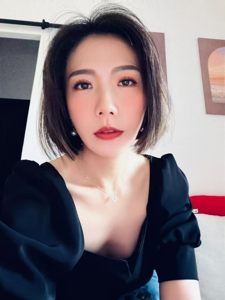 大牙离婚后分享近况大牙说今年太苦了 据台媒，大牙近日发长文吐露心声，称这一年对她