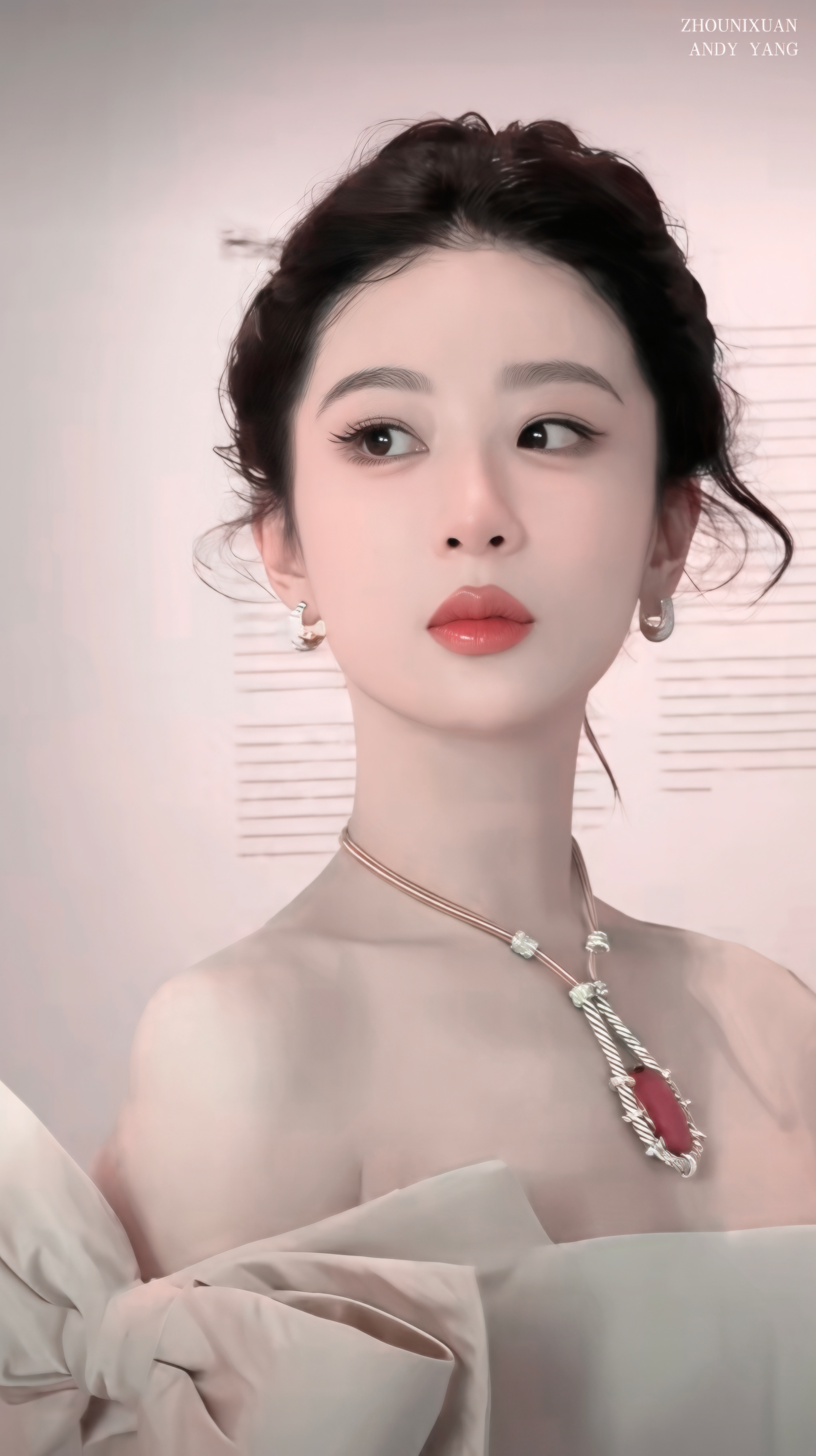 杨紫大花青衣气质 杨紫今晚魅力全开，闪耀夺目 