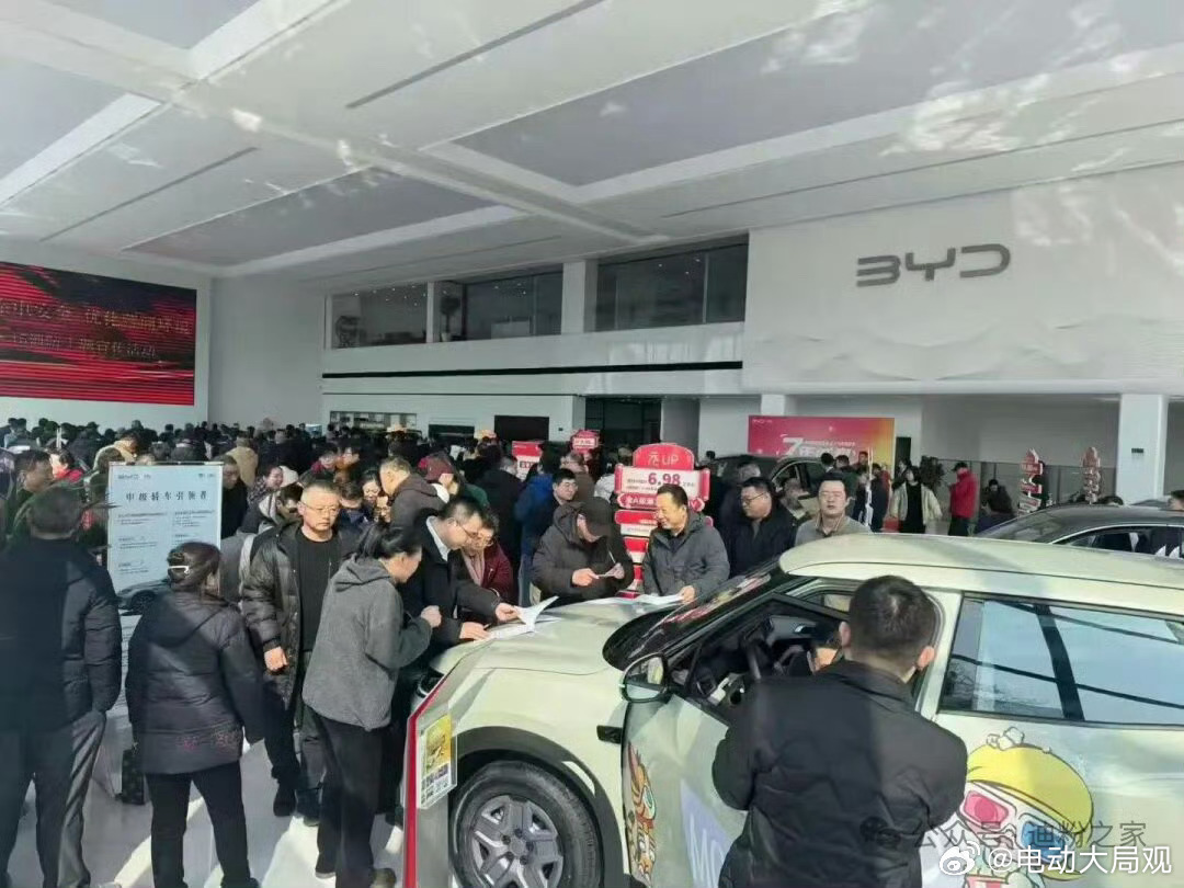 不管是闪充还是换电都是为了加速油电转化当油车增程混动车主蜂蛹转向纯电时所有纯电车