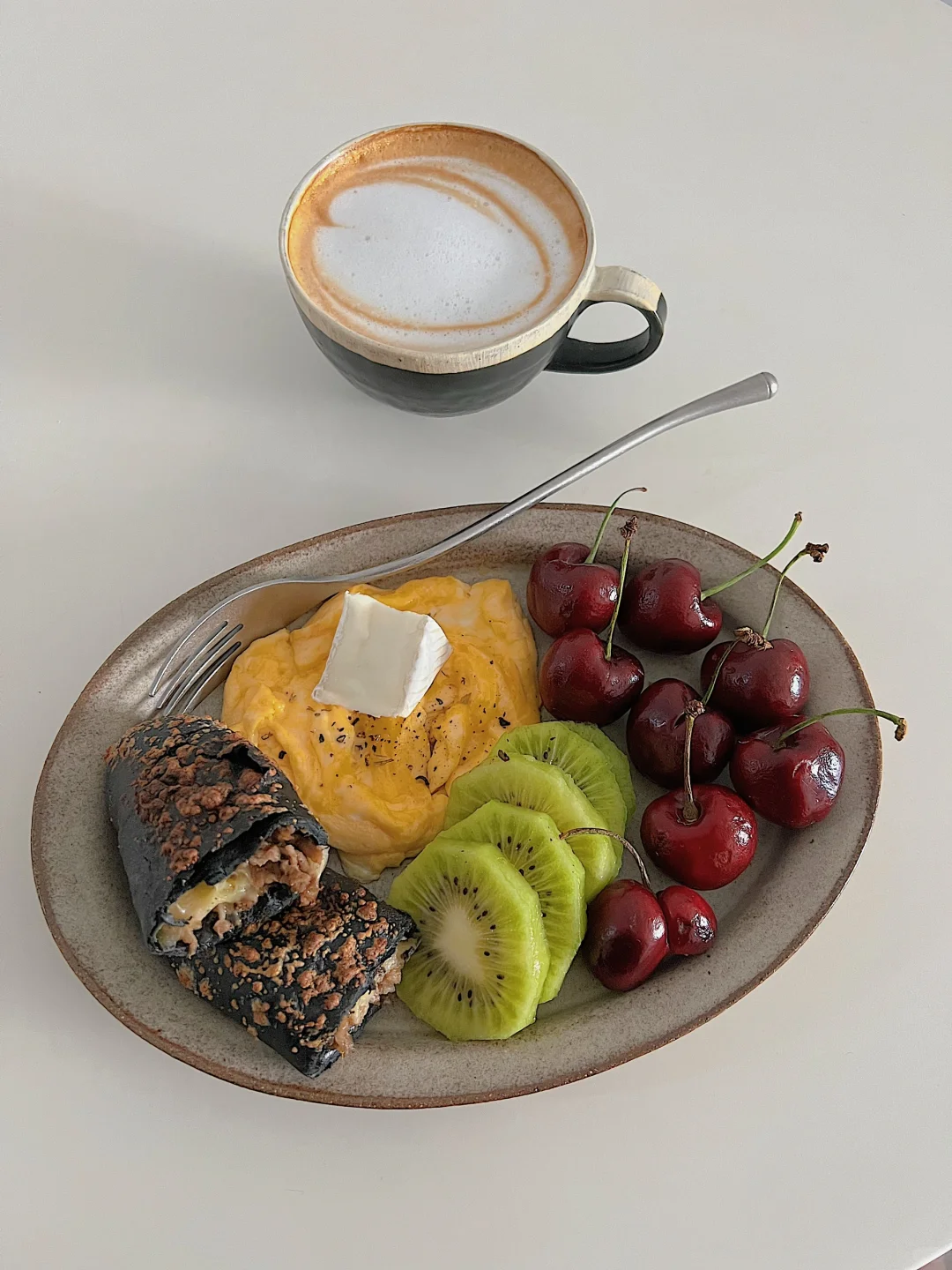 快手早餐🍴｜黑金芝士牛肉卷车厘子🍒早餐盘