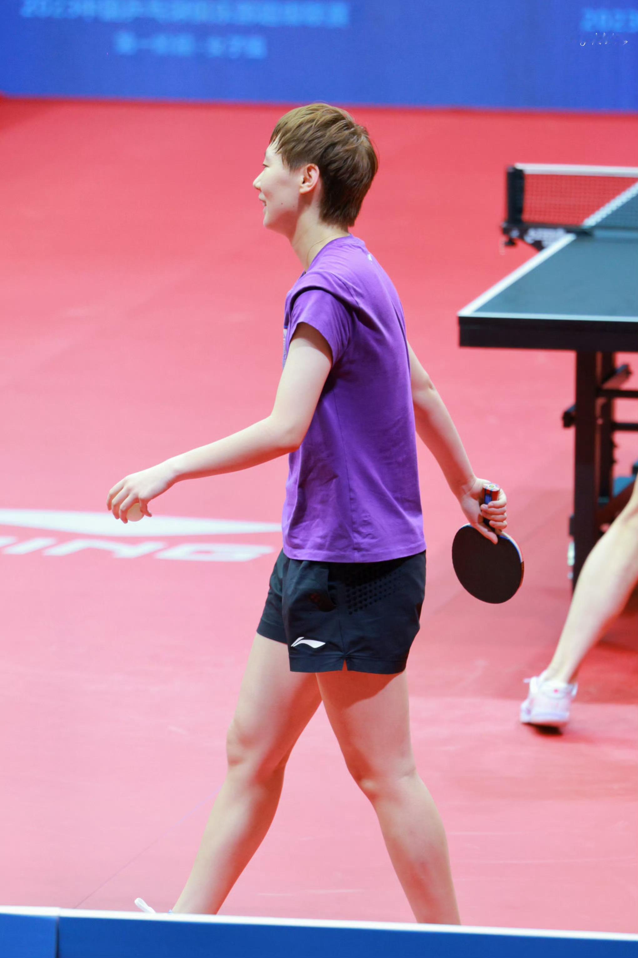 MORNING在每一个充满希望的清晨，告诉自己努力是为了遇见更好的自己，加油! 