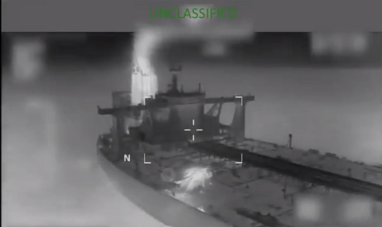 谁在破坏规则
2026年1月7日，美国海岸警卫队在北大西洋和加勒比海成功抓捕了两