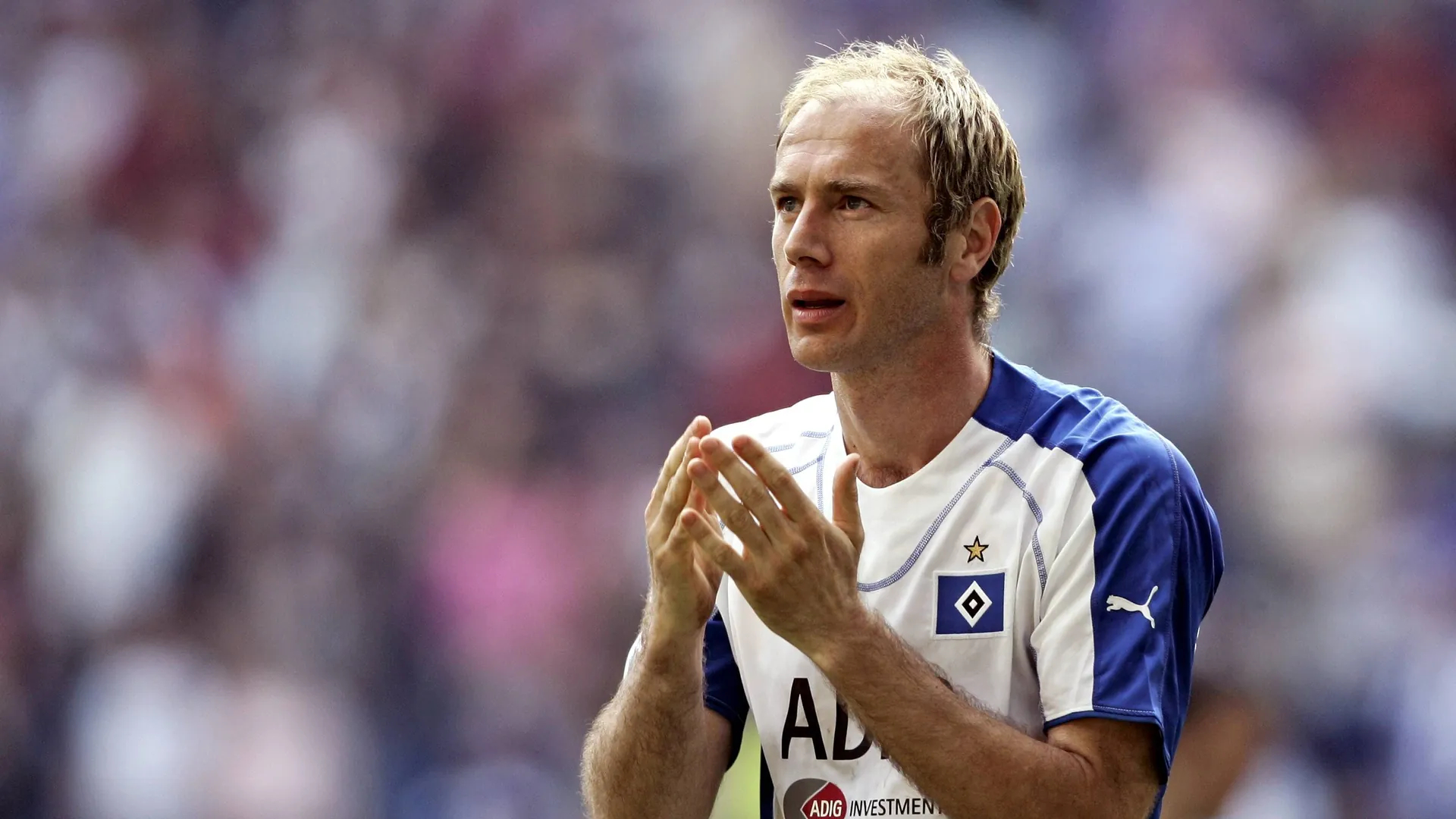 原来波黑主帅巴巴雷茨就是以前德甲那个……听加图索提到“汉堡、金发、前锋”我才意识