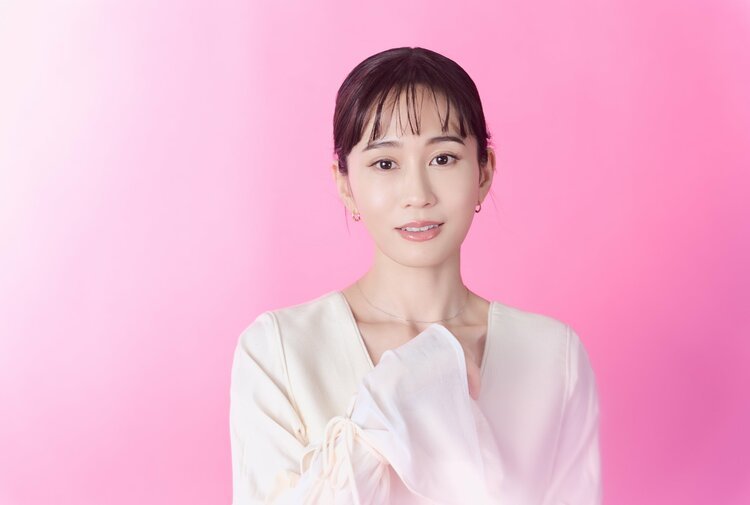 日娱新闻前田敦子 前田敦子 杂志《双叶社 the change》采访美图 