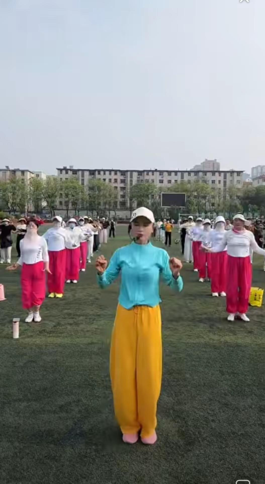 让我们舞出美丽舞出健康