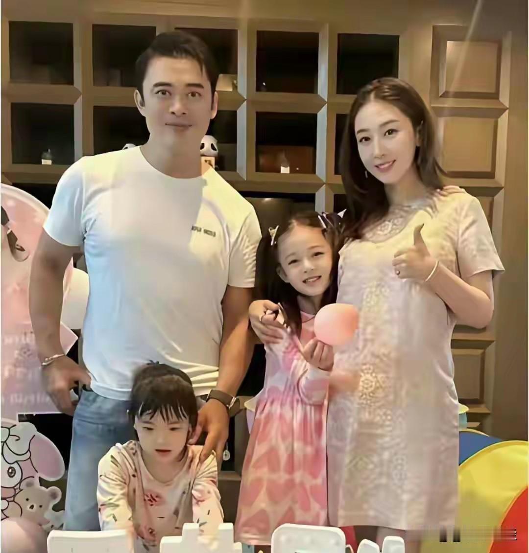 这下彻底看明白了！娶个颜值出众的妻子，孩子的长相直接赢在了起点。
遗传的力量真的