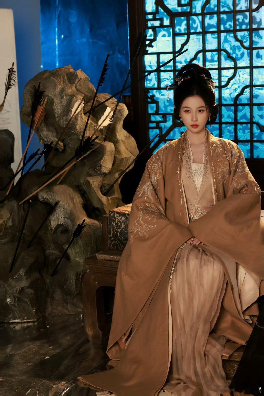 虞书欣云初令 ｜虞书欣云初 