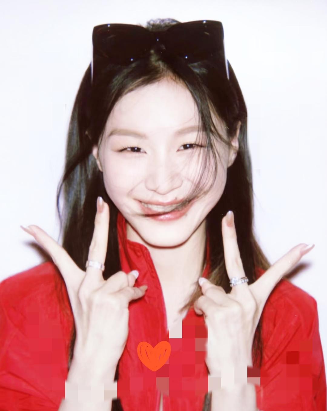 今天娱乐圈最大的瓜来了
​金婧在《繁花》里的戏份被删掉，

王家卫那层“文艺大神