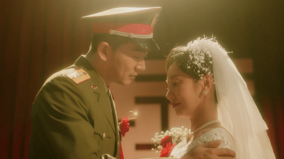 董晴一部一个有效出演 真的被董晴的演技狠狠共情到😥明明知道李娟和周连长会 BE