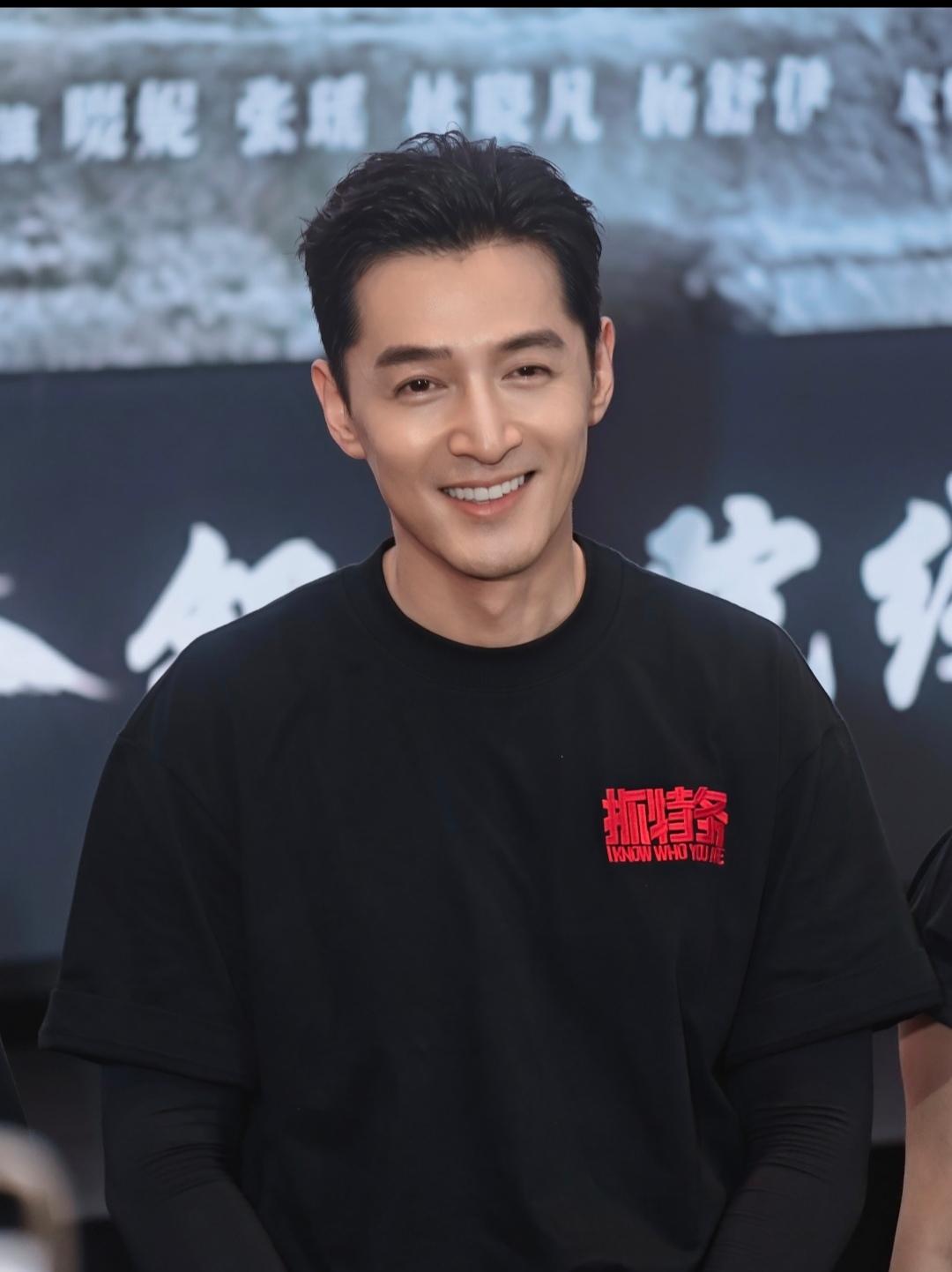 这届金鹰奖应该是最意难平的吧，
张译没有入围最佳男主，我能理解，
但是我怎么都想