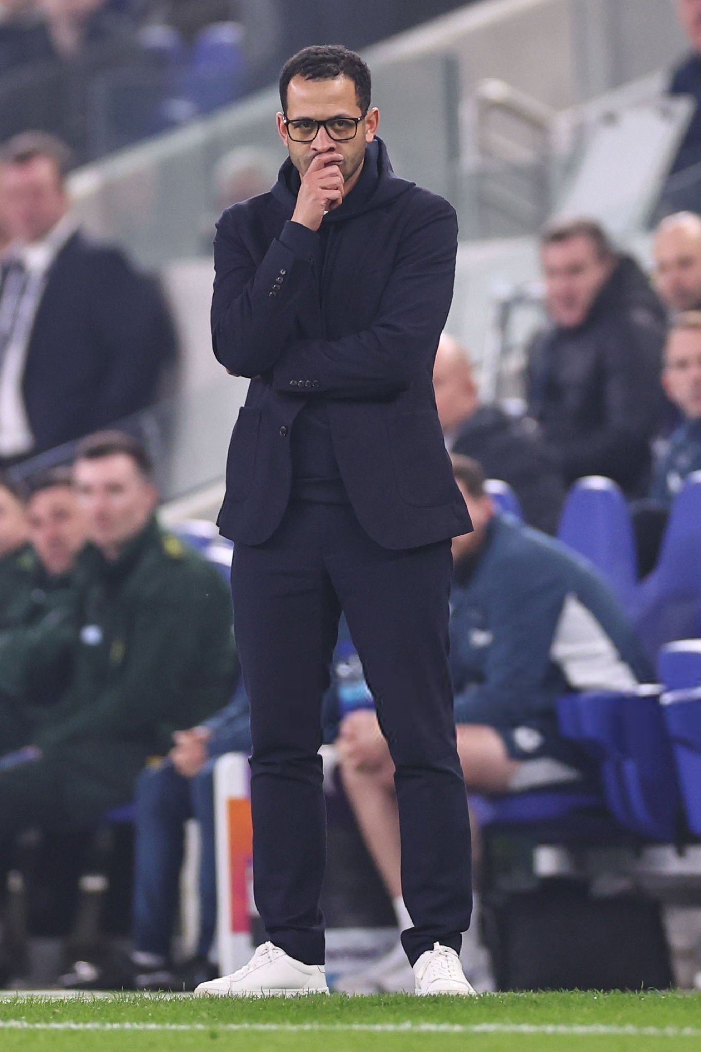 罗西尼尔承认，他对本赛季的进展感到痛心，和切尔西球迷一样难过：他们花钱支持球队，