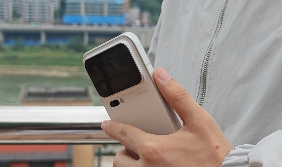 用小米18 Pro Max当主力机也这么久了，最近一段时间关于这一代手机也算是谣
