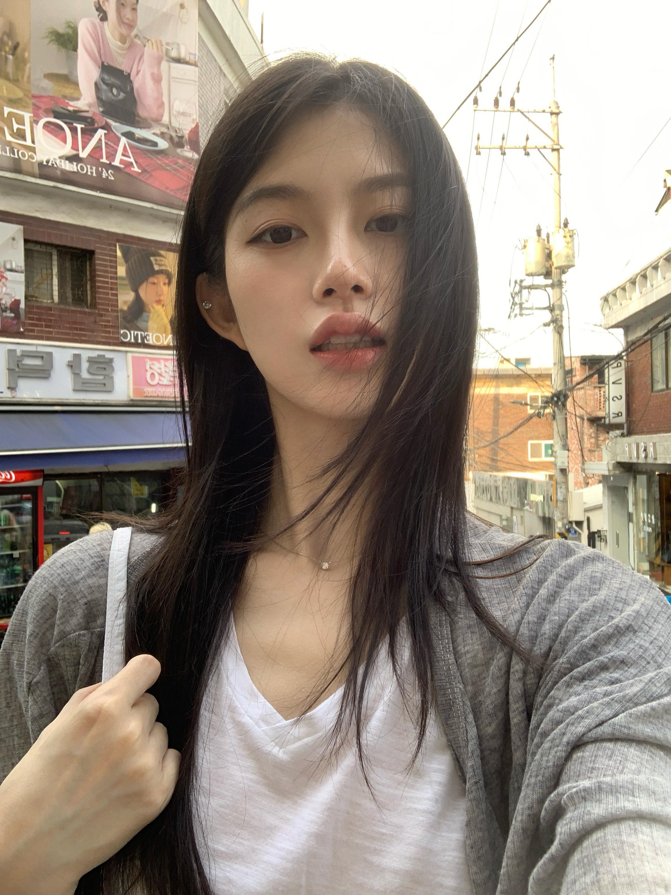 又来小韩了 ​​​
