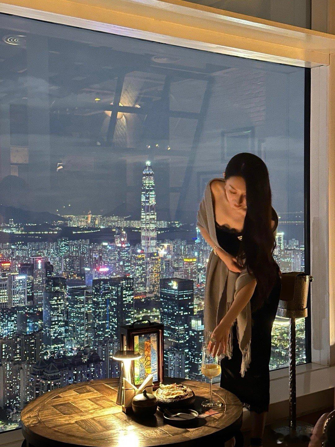 比起永远  我更钟情于当下的每个今天 ​​​