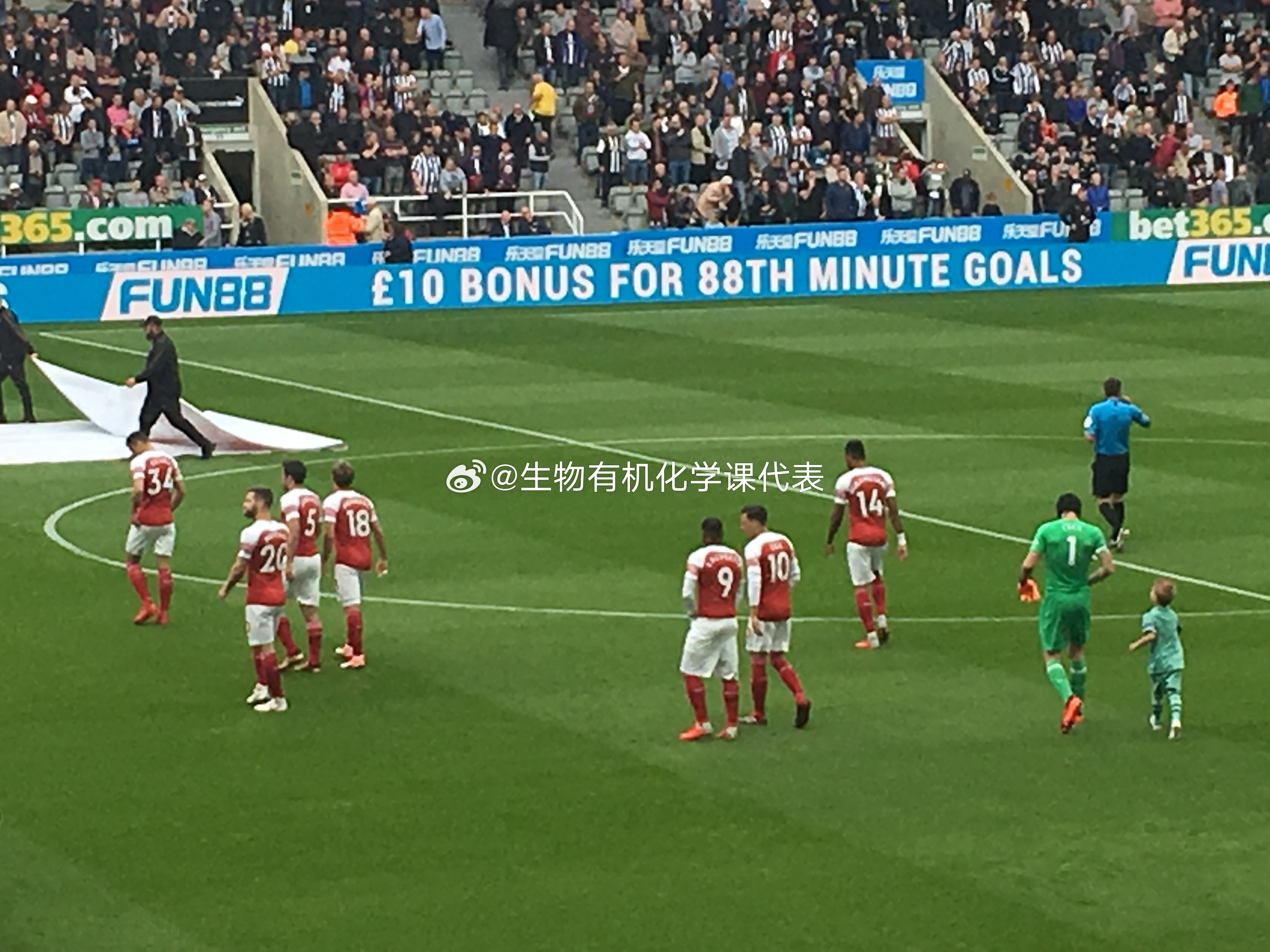 翻旧手机 时间过的好快啊 我的第一场英超现场居然是8年以前了 当时到英国第二天早