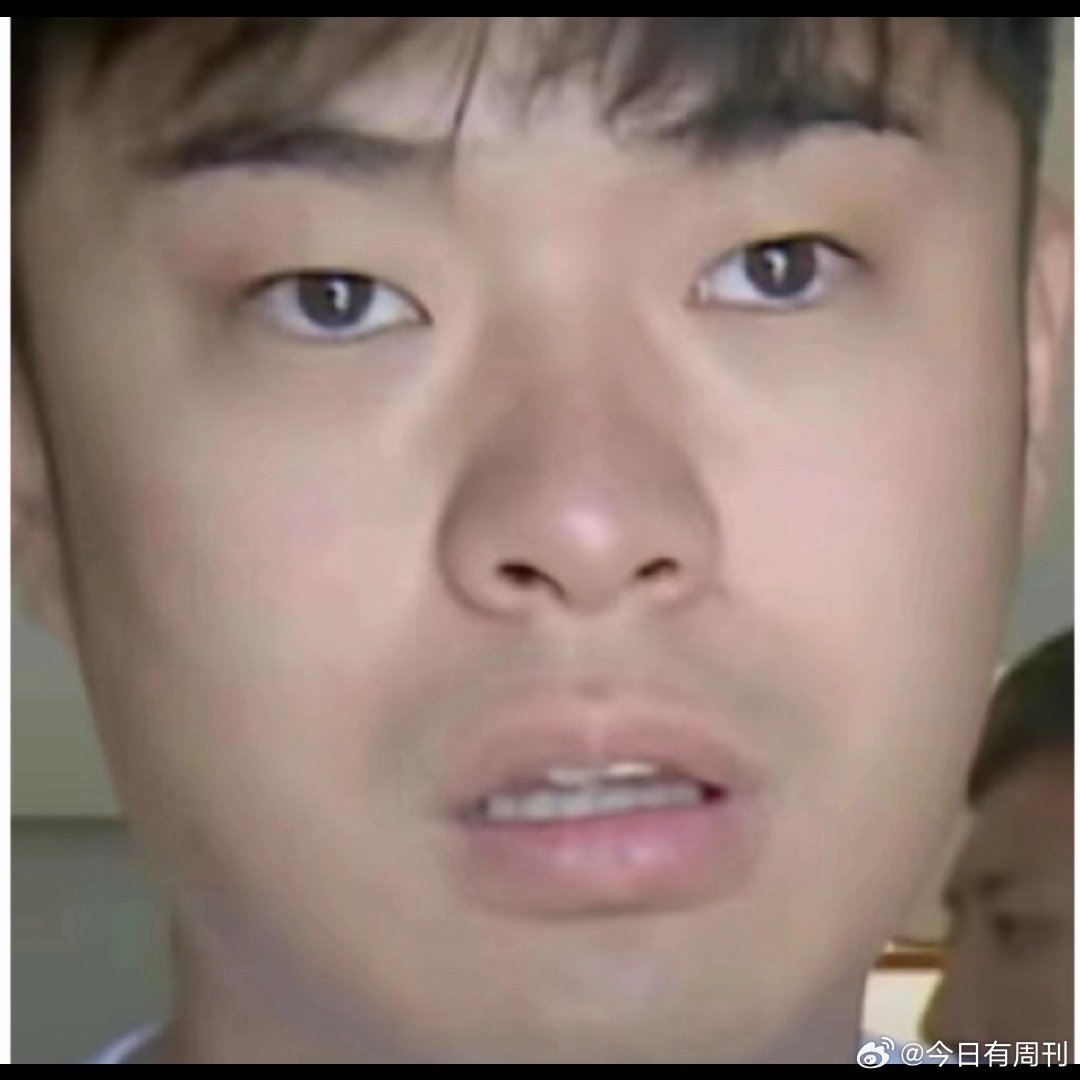 陈赫内娱哈兰德陈赫复刻哈兰德表情包陈赤赤一直都是表情包大户来的…你这是内娱哈兰德