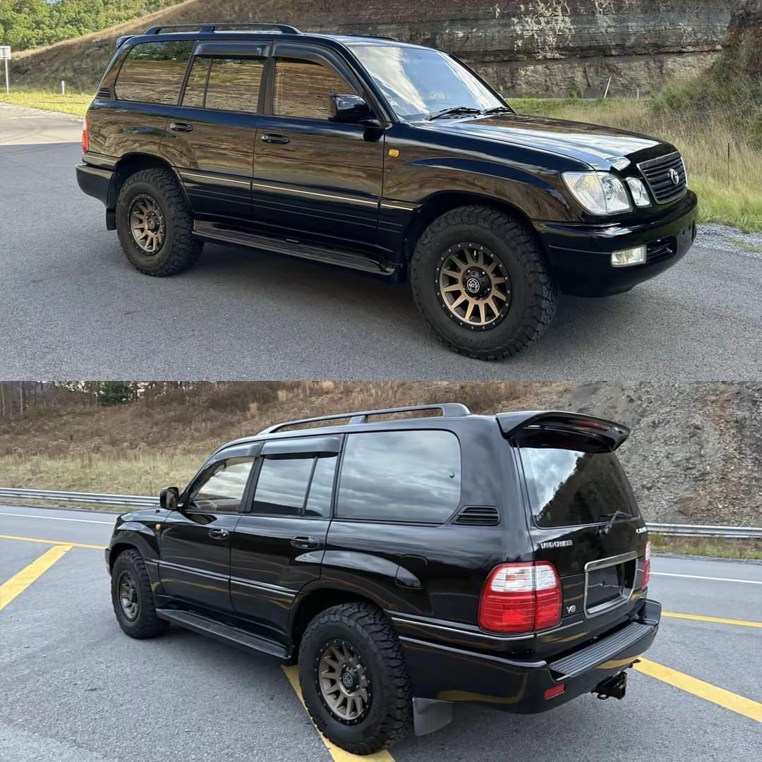 1999 年的 Toyota Land Cruiser Cygnus 是 100