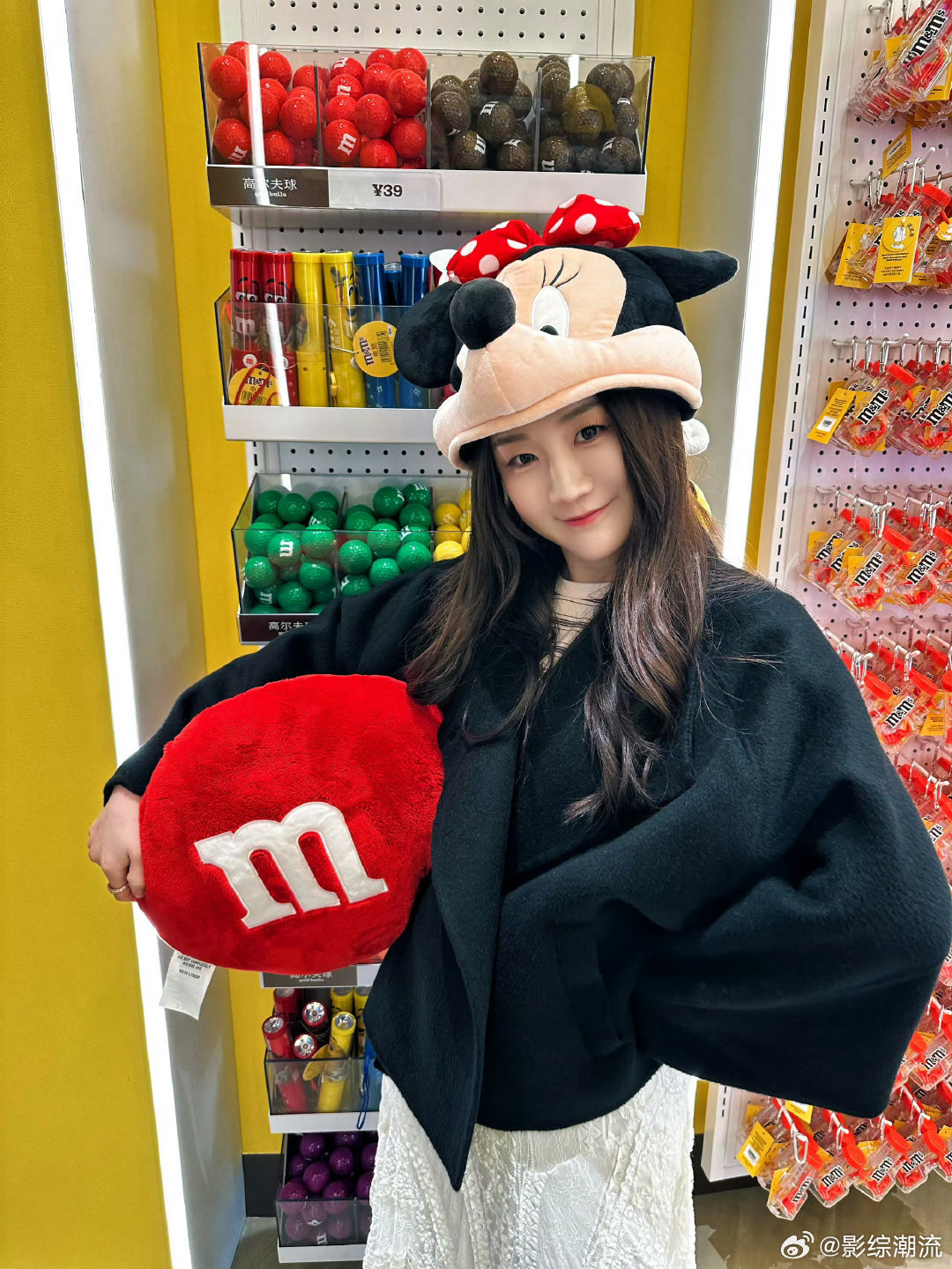 陈梦说腰弯方便挂金牌今夜喜友秀 别人疼得叫苦连天，陈梦却笑着自我调侃，腰弯点没事