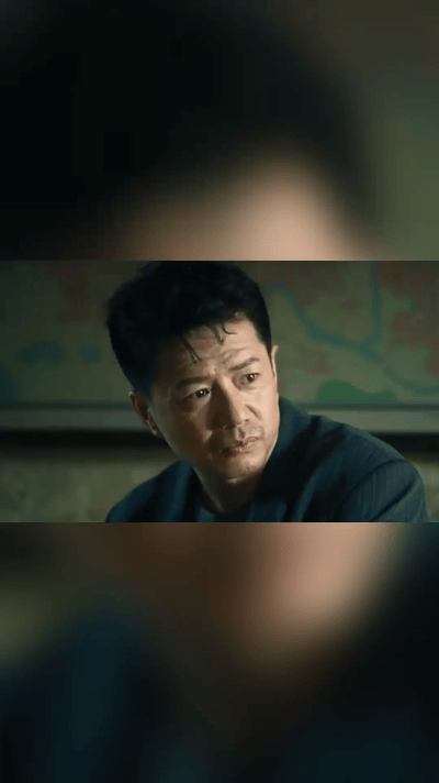 《扫毒风暴》的导演五百深度解读角色时，直截了当地表示，秦昊饰演的卢少骅“坏得彻头