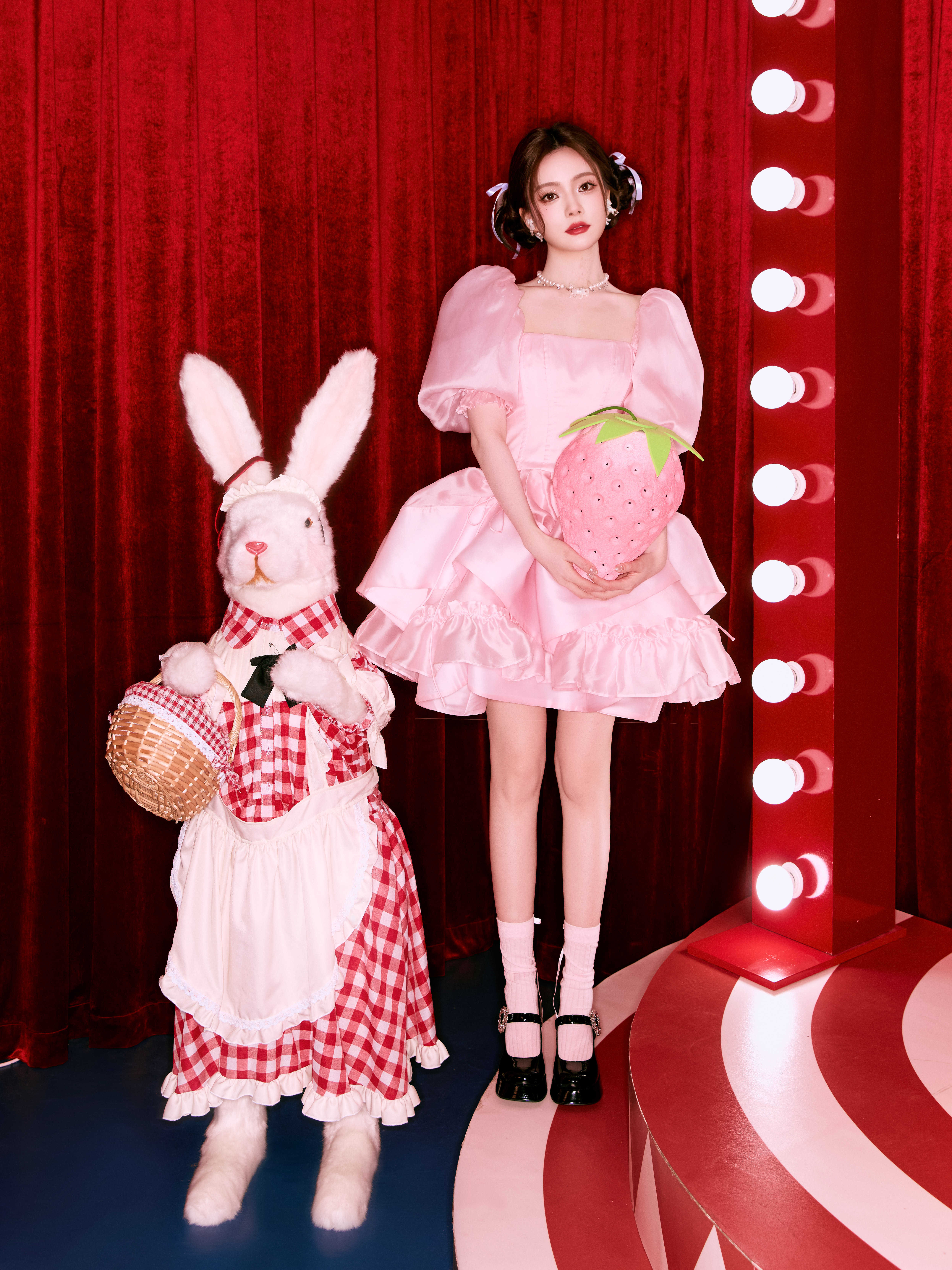 陈卓璇   在复制粘贴的时代，你是手写的诗