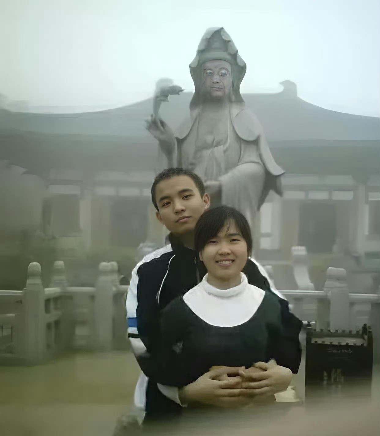 大家说一说，15年后，两夫妻有什么变化？ ​ ​​​