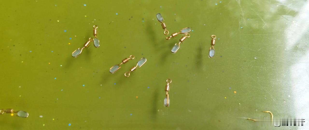 标题
一秒完成换子线，速度之快，超越所有子线夹


这种子线夹才是真正意义上的快