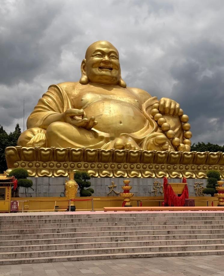 平安常伴身旁，万事皆得顺遂 