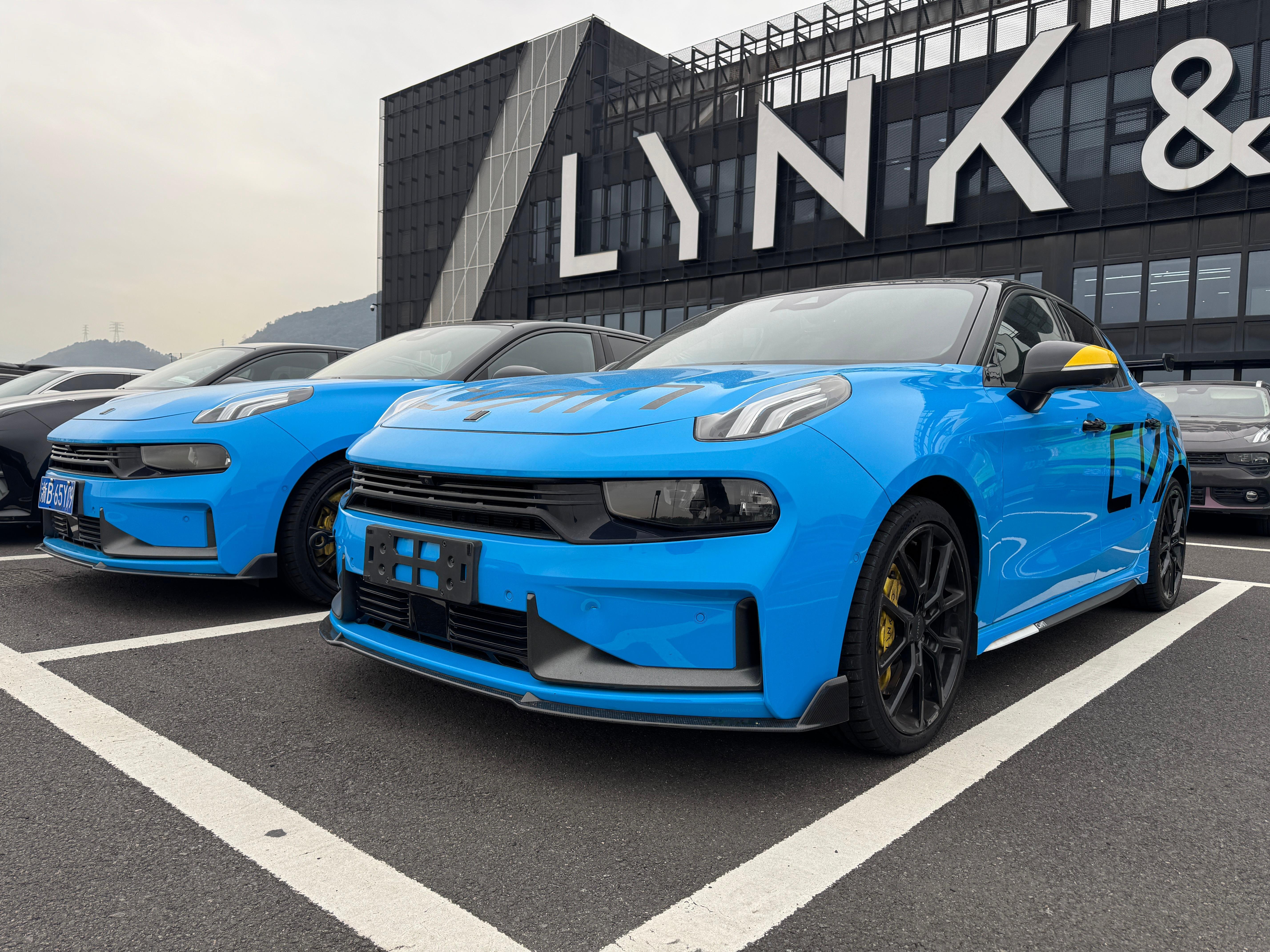 领克03+ TCR真帅啊[doge]  