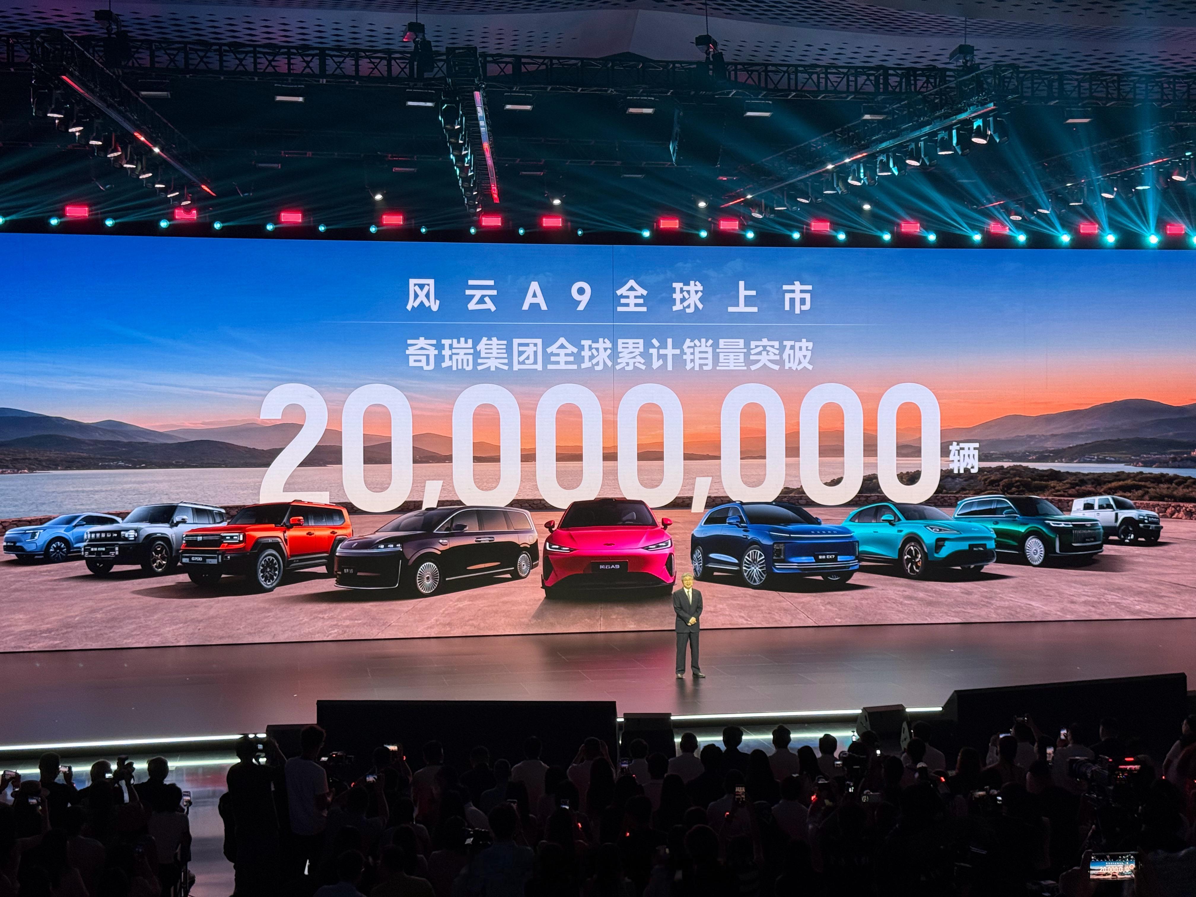 我2001年参加工作，没过几年奇瑞QQ上市，卖5万多，两个同事买了车，把我羡慕坏
