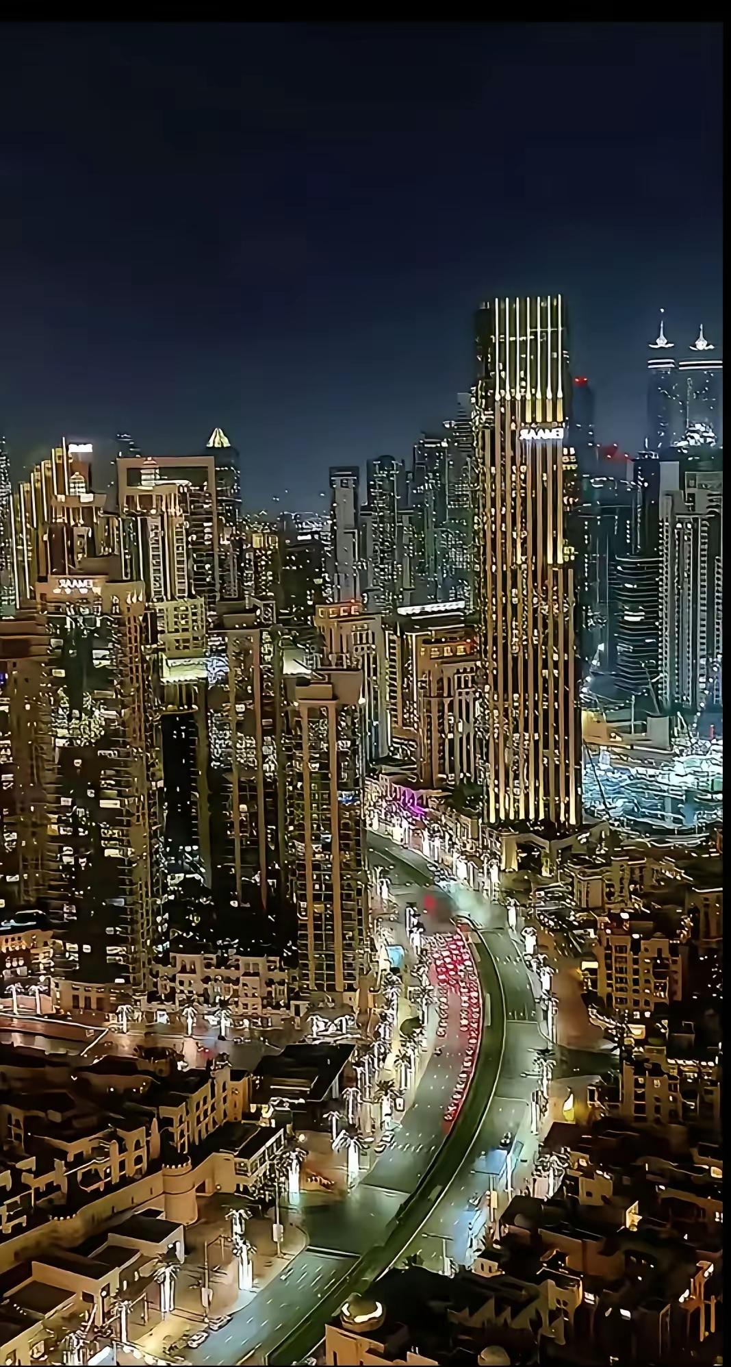 号称金融中心的迪拜，还有所谓的新加坡，要知道，美弟下的金融中心，只有纽约，跟让渡