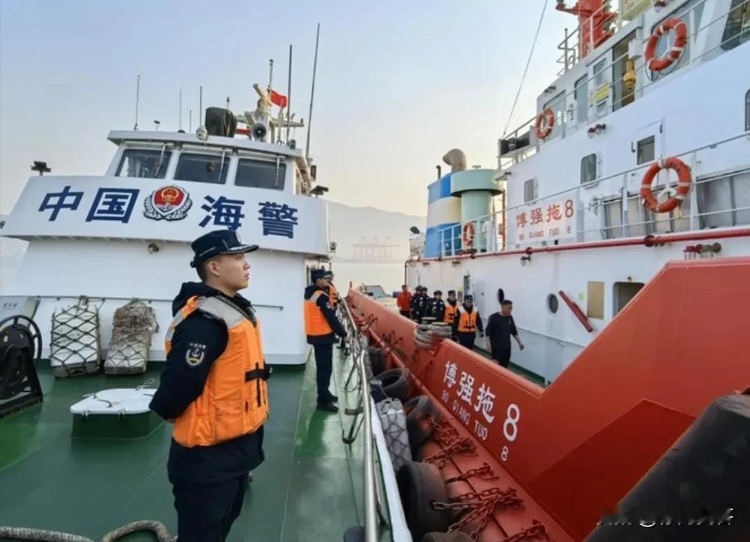 请问：我国的海警是军人还是警察？

答案：我国的海警是军人而不是警察，海警的全称