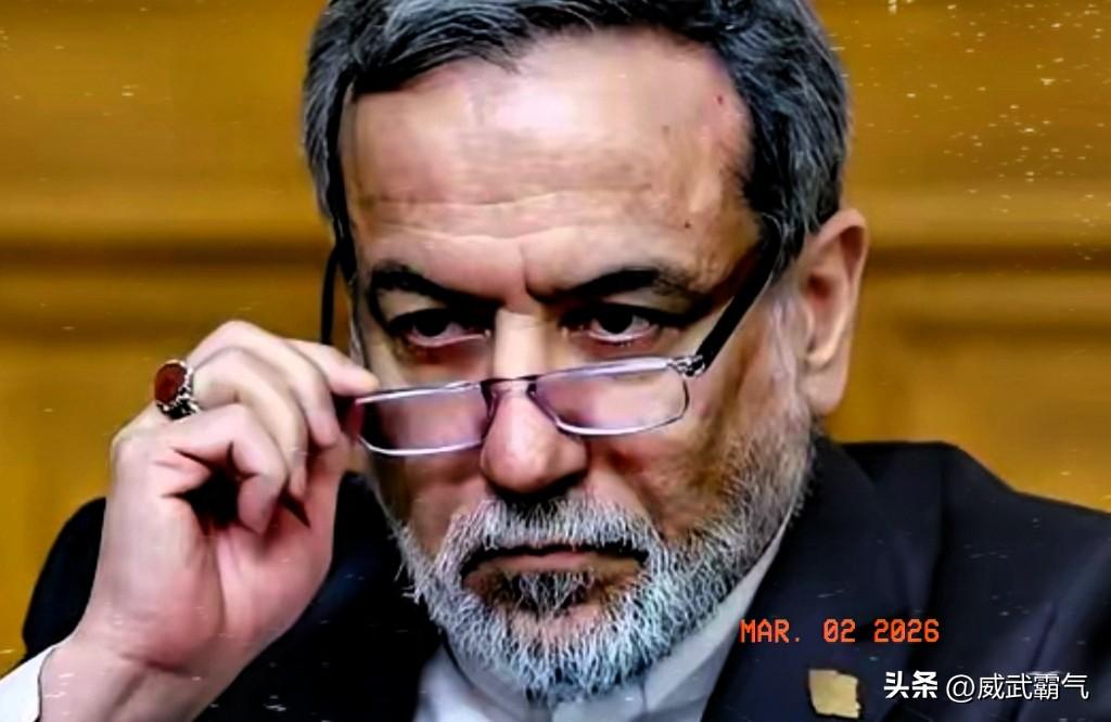 伊朗外长亲自致信联合国，美国对伊朗最高领袖哈梅内伊的恐怖袭击行为打开了潘多拉魔盒