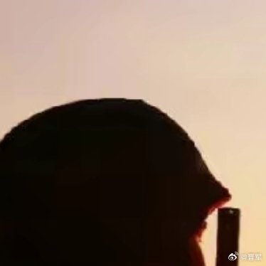 晋军[超话]      早安 人生就像一场马拉松，能让你走得更久、更远的，是你的