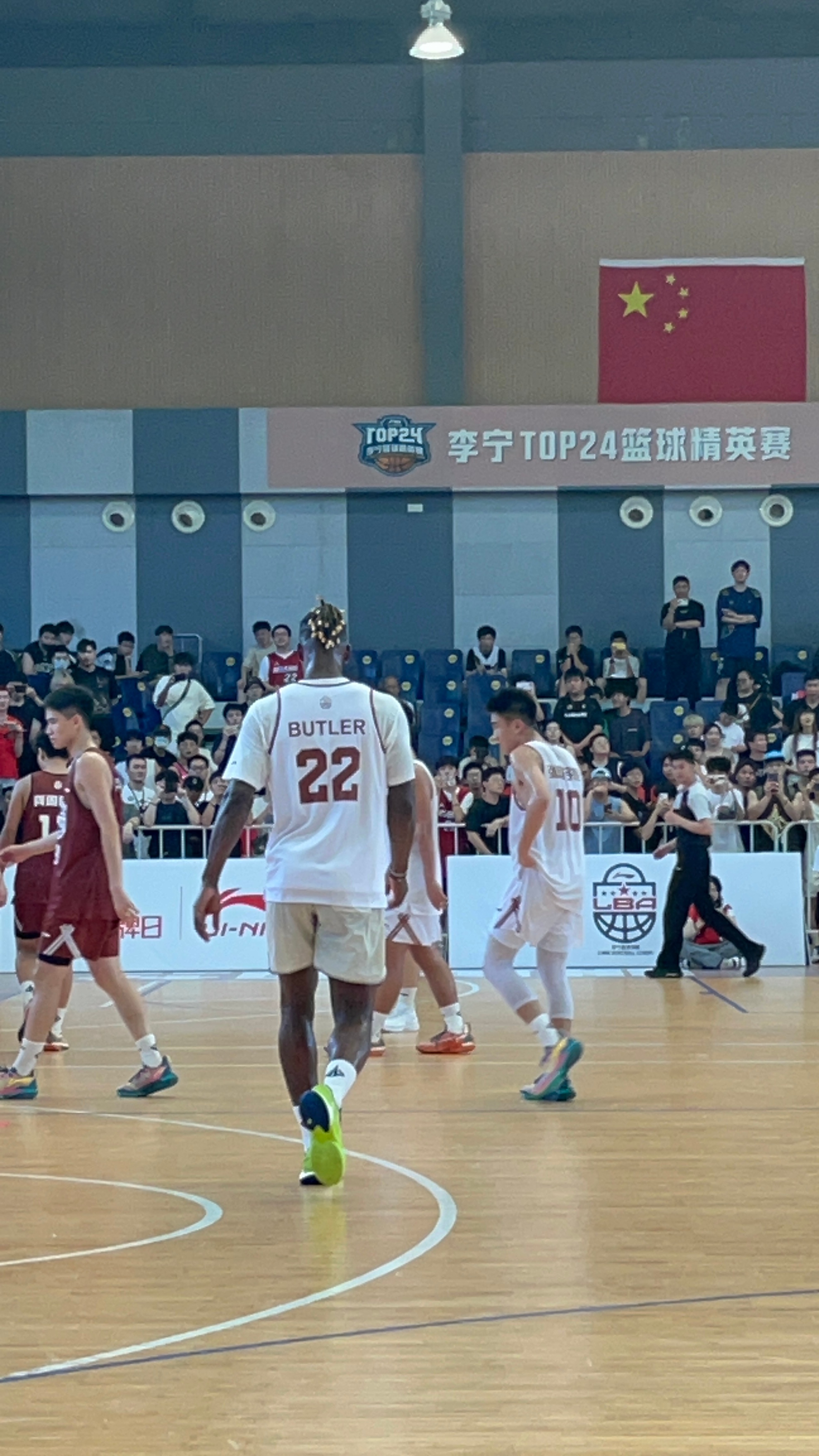 TOP24精英赛上的巴特勒#李宁巴特勒中国行##我即可能# ​​​