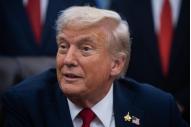纽约时报说特朗普正在带着美国自杀！美国自二战以来80年的基业已经被特朗普在几个月