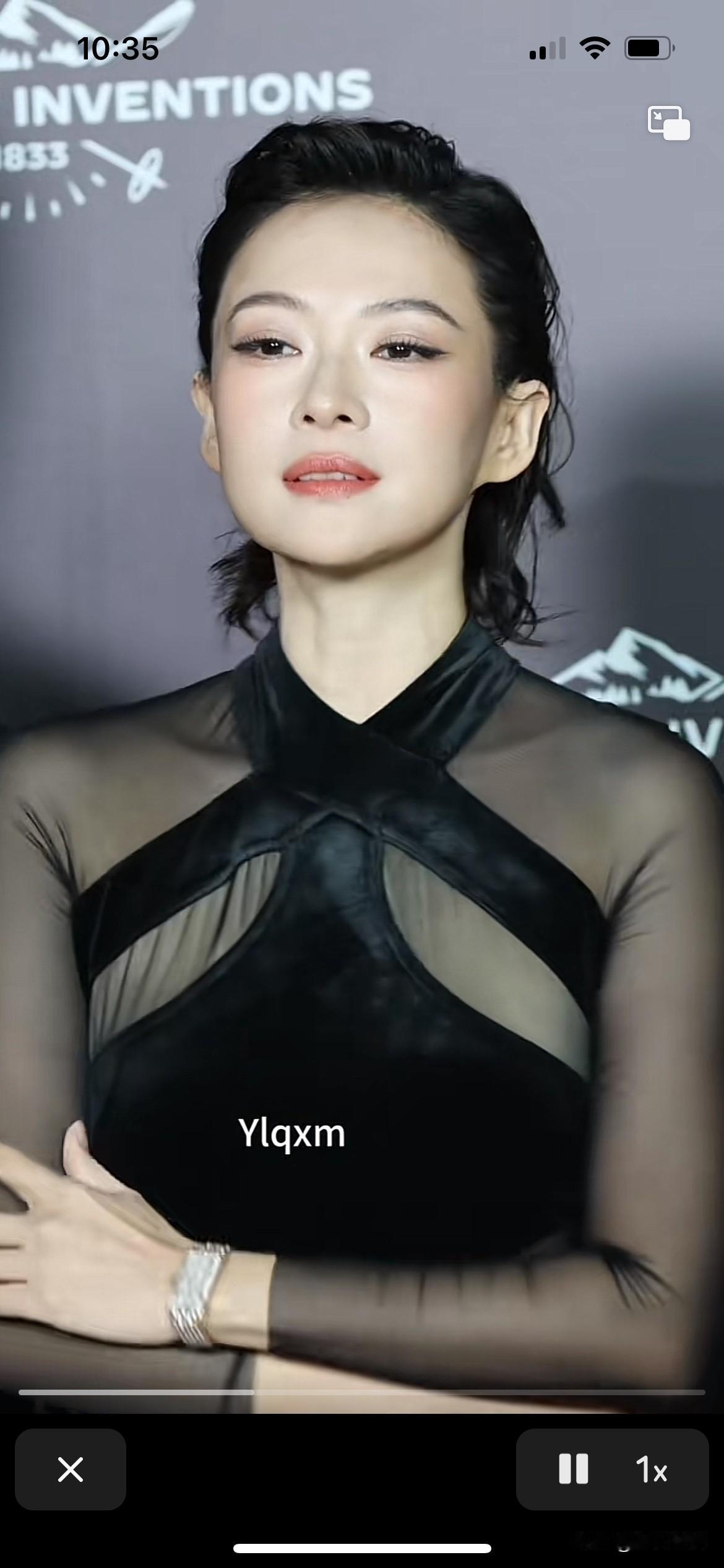 这是什么啊，不敢相信这是章子怡老师，现在的科技太狠了，简直是变了一个人。

不知