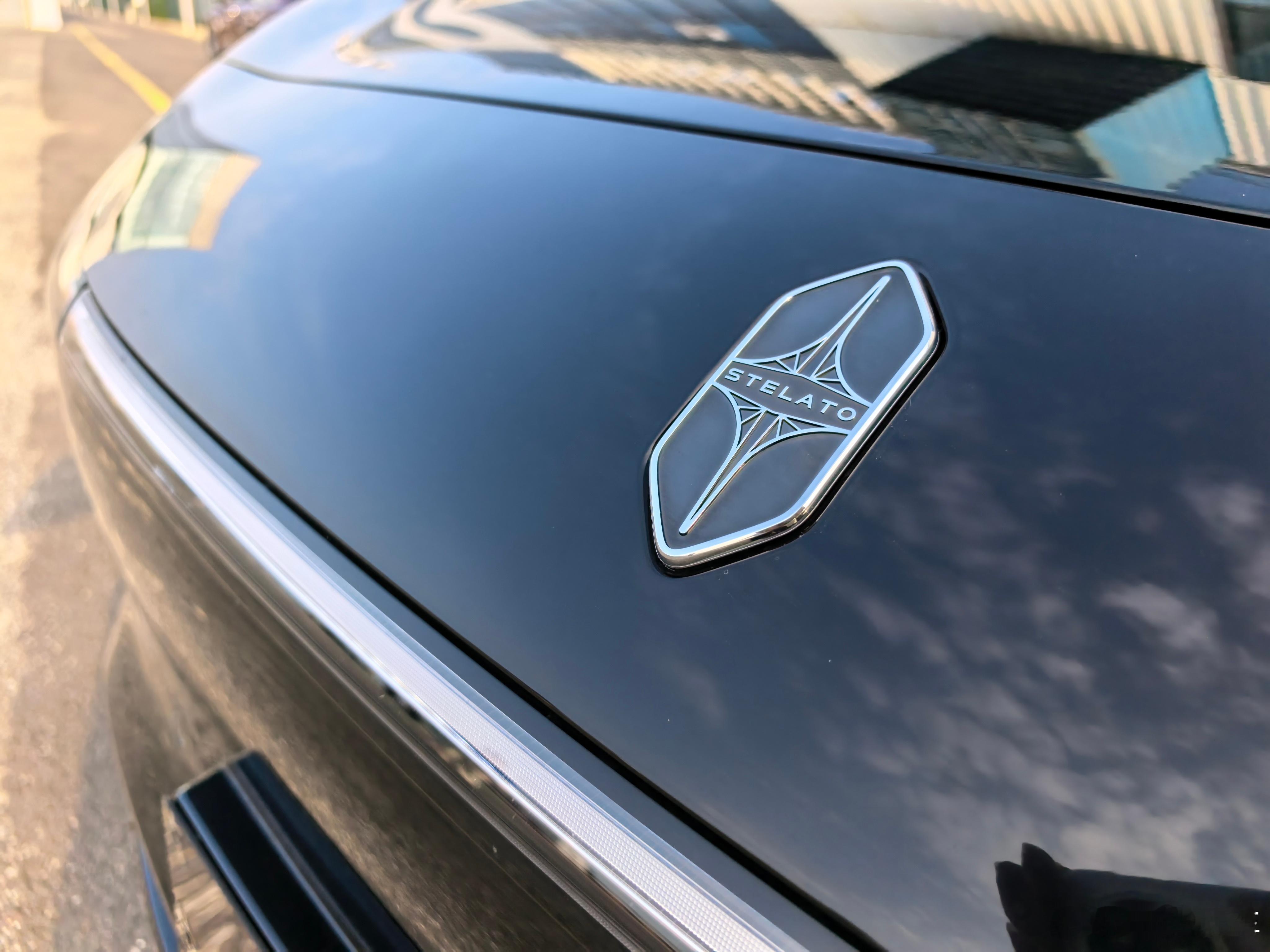 新款享界S9黑曜套件的车标，大家喜欢吗？[不愧是你] ​​​