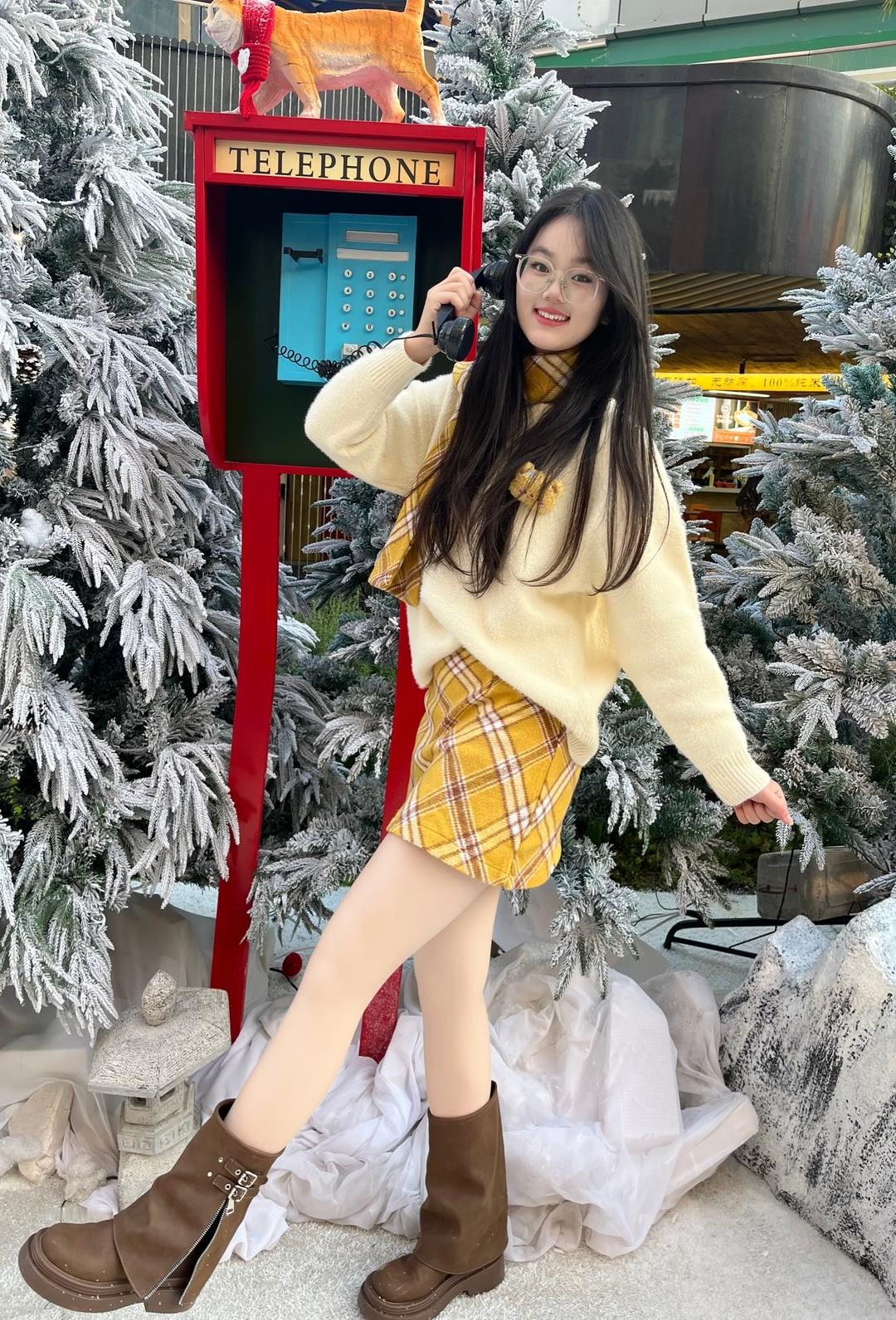 冬日是赏漫天飞舞的雪花，和你一起在雪中回忆四季变化 