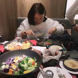 爱摸鱼的我